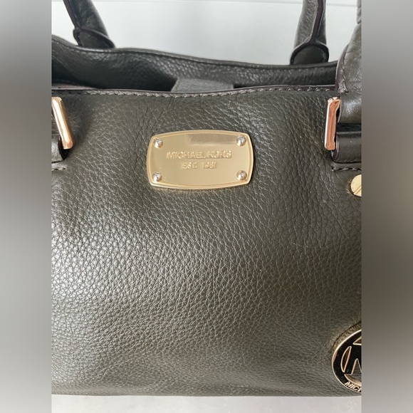Michael Kors Bag - Picture 2 of 14